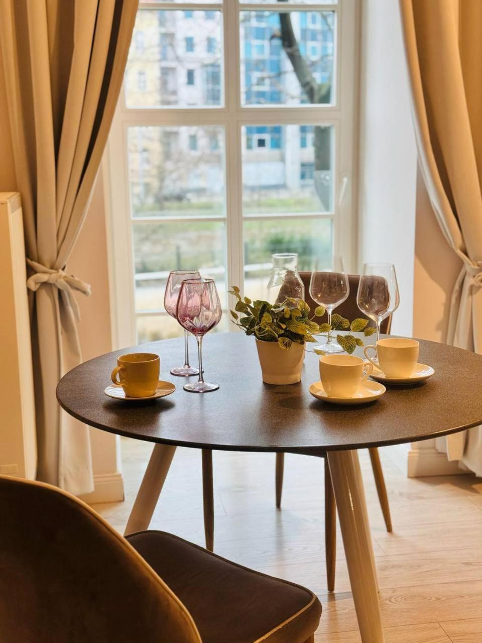 Absyntapartments 24 Rynek Вроцлав Экстерьер фото